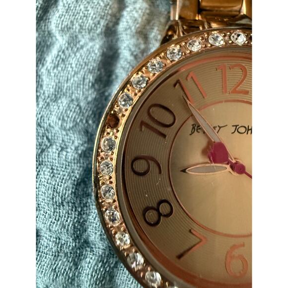 Betsey Johnson Gold Tone Jumbo Number Rhinestone Watch - Picture 7 of 7